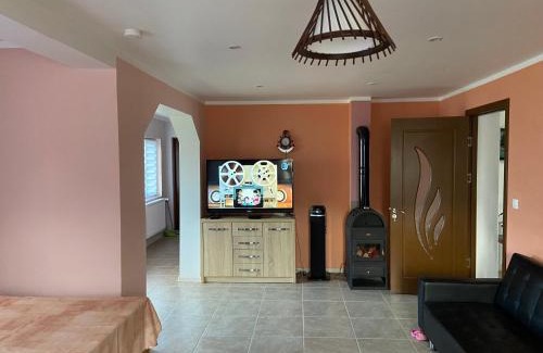 Tirgu Ocna House | Casa Lora
