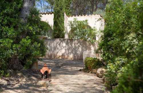 Canyelles House | Casa Los Arcos at Masia Nur Sitges, Adults only