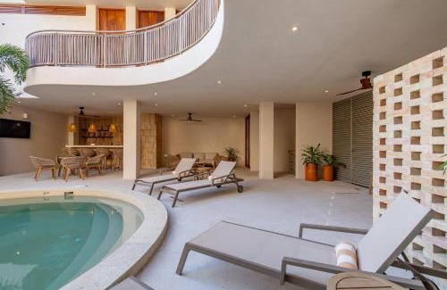 Brisas de Zicatela Hotel | Casa Los Dichos