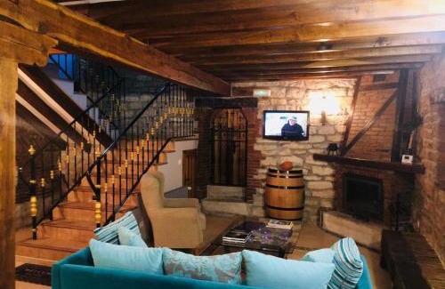 Hinojedo House | Casa Los Laureles