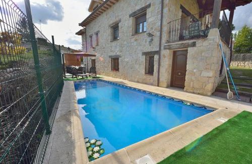 Las Navas Del Marques House | Casa Los Pedroches