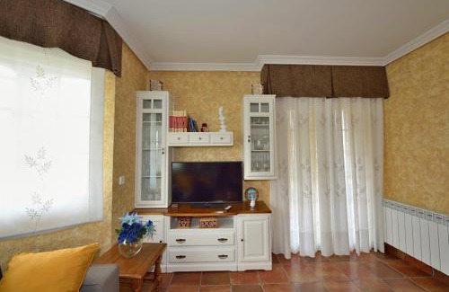 Las Navas Del Marques House | Casa Los Pedroches