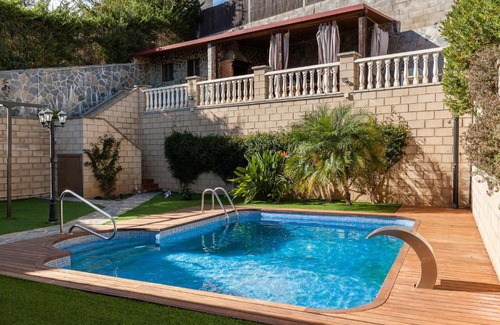 Canyelles House | Casa Lourdes