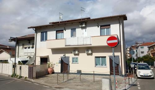 Marina di Massa Apartment | Casa Luce