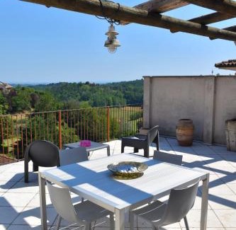 Castell'Alfero Apartment | Casa Macina