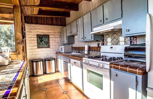 Tucson Estates House | Casa Madero Desert Retreat with Hot Tub Under the Stars