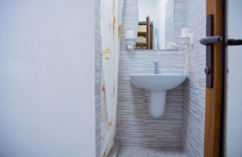 Calimanesti House | Casa Majestic
