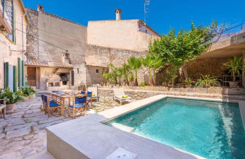 Mancor de la Vall Villa | Casa Mallorquina Con Encanto