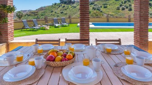 Almachar House | Casa María y Ana Almáchar by Ruralidays