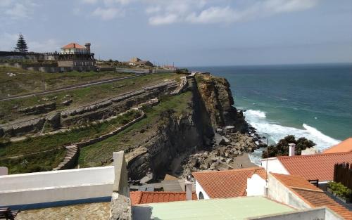 Azenhas do Mar House | Casa Mar e Sol