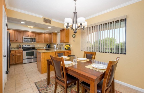 Paradise Valley Village Condo | CASA MARGARITA-Anasazi Village-Lovely updated condo with pool/golf course views