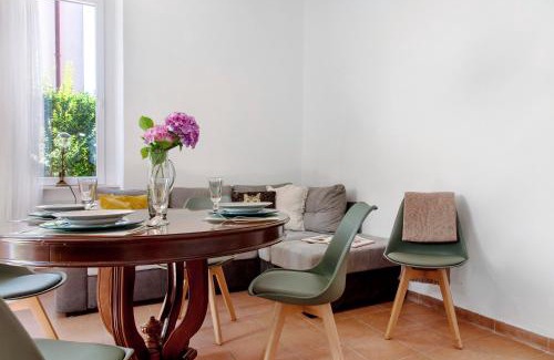 Porto Ceresio Apartment | Casa Maria