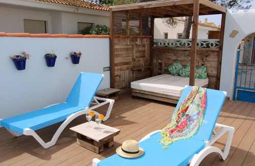 Riumar House | CASA MARINERA,Ideal house for your holidays near the sea, free wifi, optional air conditioning, private pool, pets allowed, dog’s beach