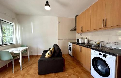 Freiria Apartment | Casa Martins Country Apt 3 - Private parking & WiFi