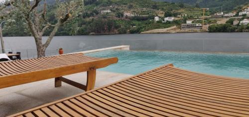Santa Cruz do Douro House | Casa Mateus - Aregos Douro Valley