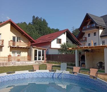 Busteni Villa | Casa Mathias