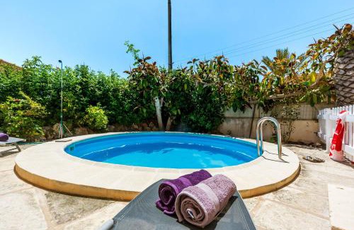Cala Llombards Villa | Casa Mediterranea