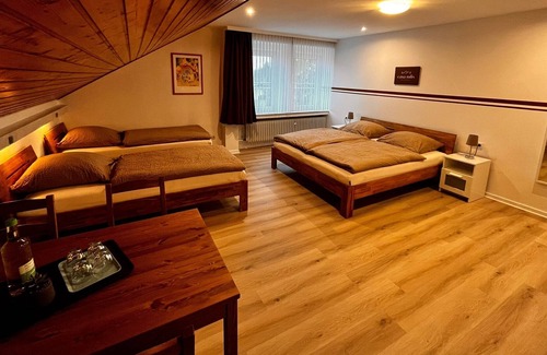 Niedersfeld Bed & Breakfast | Casa Milix - Bed & Breakfast