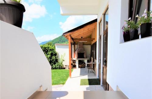 Jiblea Veche House | Casa Miraj