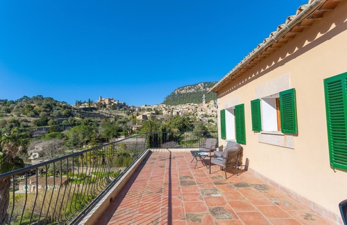 S'Arxiduc House | CASA MIRANDA - Chalet with terrace in Valldemosa. Free WiFi