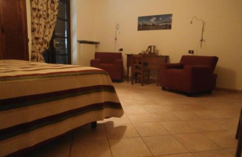 La Morra House | Casa Molly