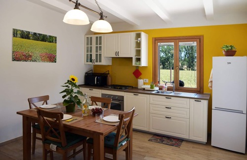 Monsano House | CASA MONTEFIORE 13 farmhouse in the Marche countryside