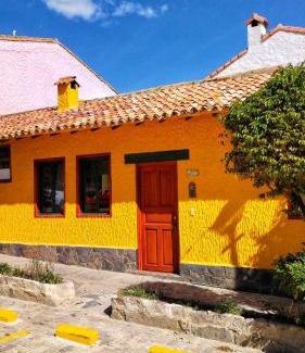 Duitama House | Casa Mostaza Pueblito Boyacense