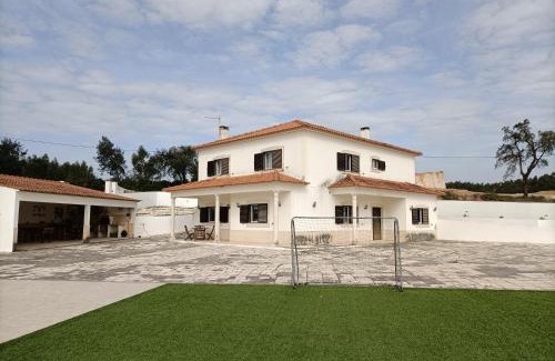 Alcanede House | CASA MOSTEIROS