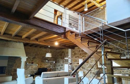 Outes House | Casa Mourelos