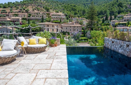 Deia House | Casa Nama