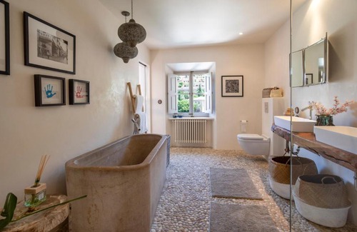 Deia House | Casa Nama