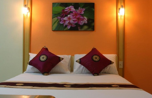 Racha Thewa Hotel | Casa Narinya @ Suvarnabhumi Airport