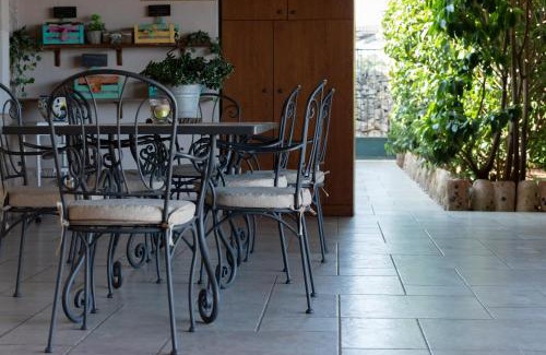 Casale Zappulla Villa | Casa Natia - IsulaTravel