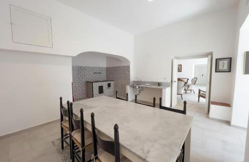 Benincasa Bed & Breakfast | Casa Ninà- Camere con Vista Mare e Terrazza a Raito, Costiera Amalfitana