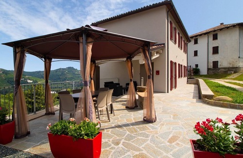 Santo Stefano Belbo House | Casa Nonna Ida - Holidays in Langa (Papavero)