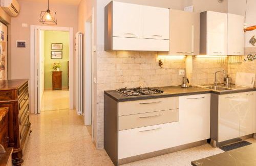 Lazise Old Town Apartment | Casa Nonna Teresa