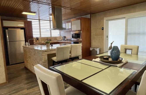 Fajardo House | Casa Oceana close to beaches and restaurants