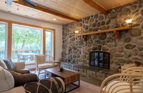 Amherst Ski Chalet | Casa Olej Unforgettable getaway in Tremblant & SPA
