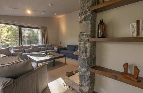 Treis Elies Bed & Breakfast | Casa Oliva