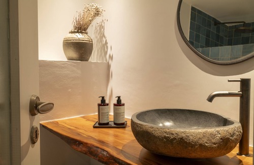 Treis Elies Bed & Breakfast | Casa Oliva