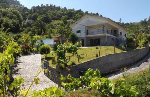 Pico House | Casa Oliveira
