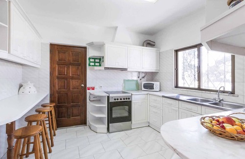 Monte Raposo Villa | Casa Omar - Three Bedroom Villa, Sleeps 6