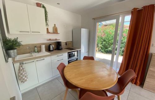 Brouilla Apartment | Casa Pépé Brouilla