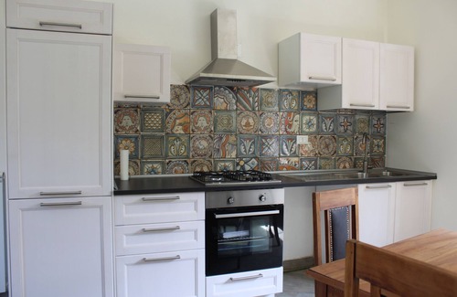 Magliano Sabina House | Casa Panorama in a villa with swimming pool between Rome, the Terme dei Papi and Umbria