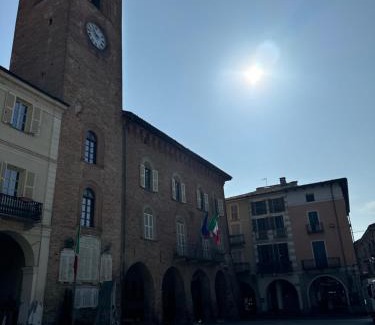 Nizza Monferrato Apartment | Casa Piazza del Campanon