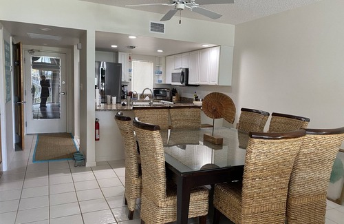 Layton House | Casa Playa 3 Bdrm 3.5 Ba TH, Oceanfront, Pool, Dock, Sandy Beach, Gated.