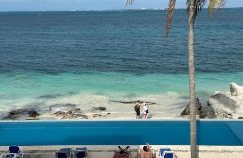 Zona Hotelera House | Casa Playa Tortugas - CANCUN Oceanfront Villa