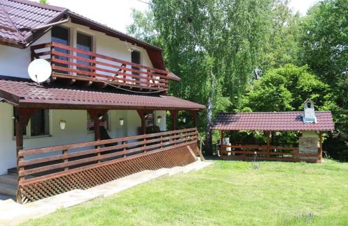 Ucea de Jos House | Casa Podragu