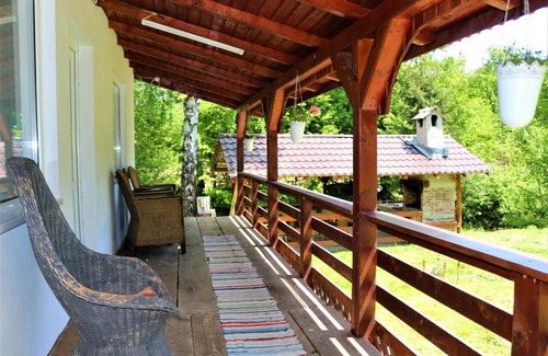 Ucea de Jos House | Casa Podragu