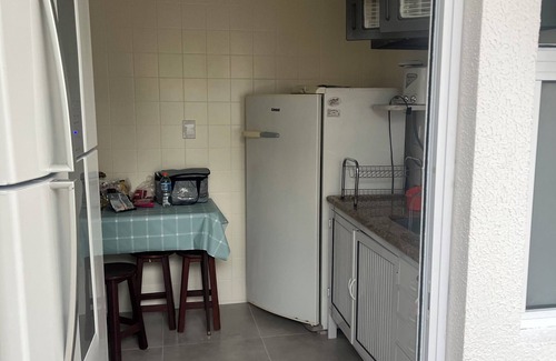 Toninhas House | Casa Praia das Toninhas/Ubatuba, Gated condominium with security 150 m. beach